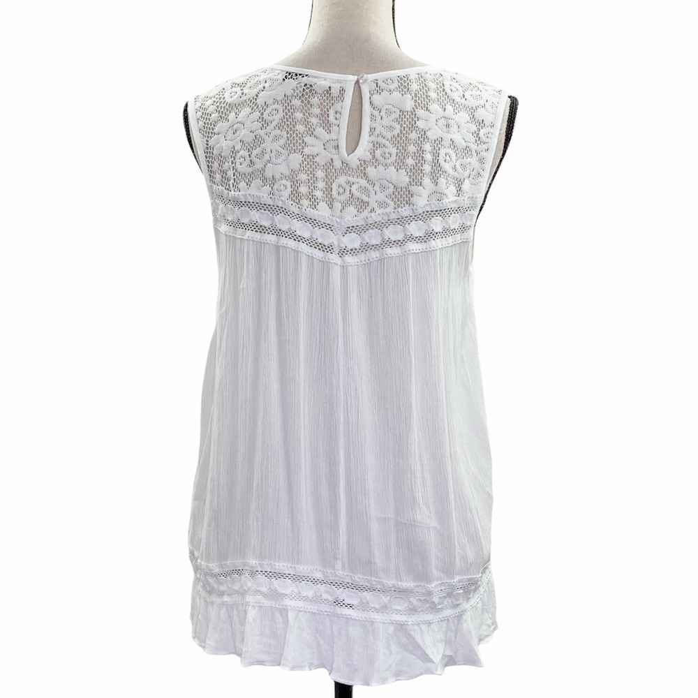 SPEED Limit MPH White Sheer Lace Yoke Sleeveless Crochet Blouse - Picture 5 of 12